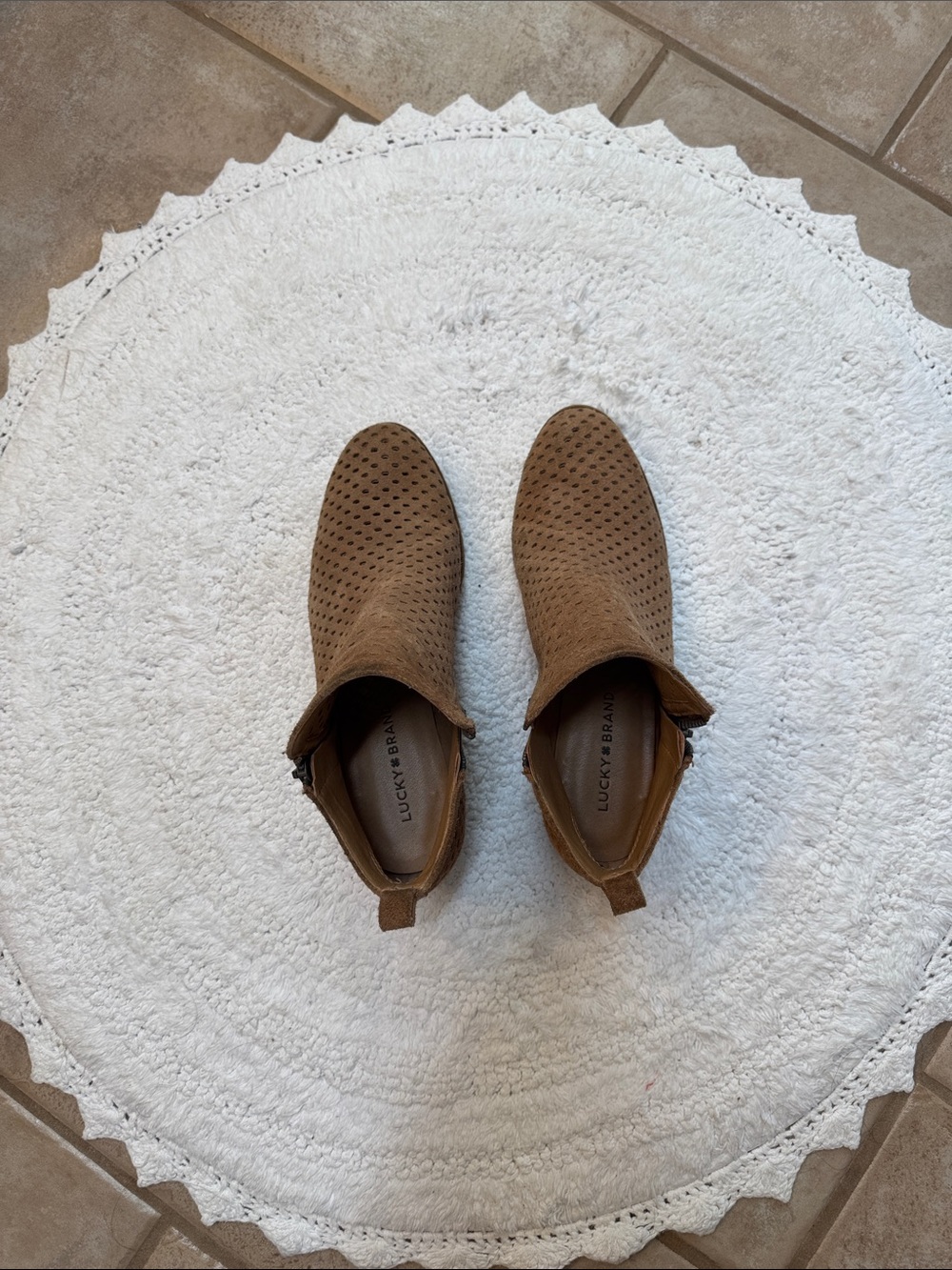 Women’s Lucky Brand Perforated Tan/Brown Suede Chukka Boots